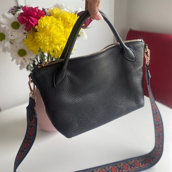 Prada handbag - Picture 10 of 13